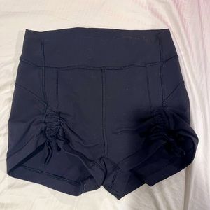 Lululemon black biker shorts
